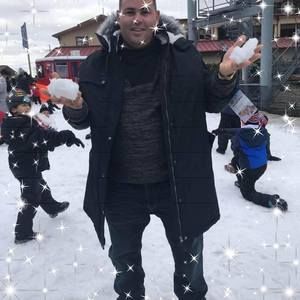 Meet your Posher, Yurisdel